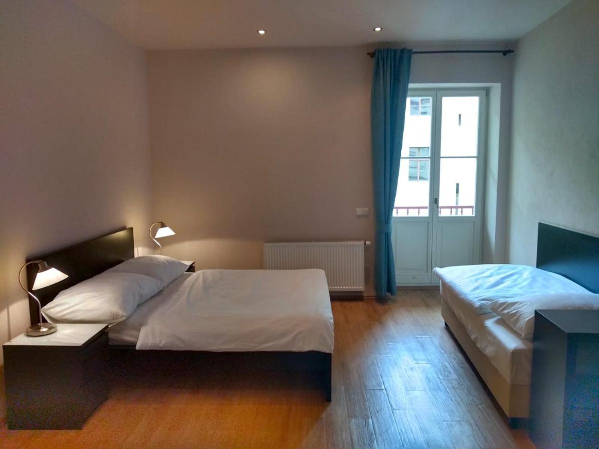 Valentine'S National Museum Apartments Praag Buitenkant foto