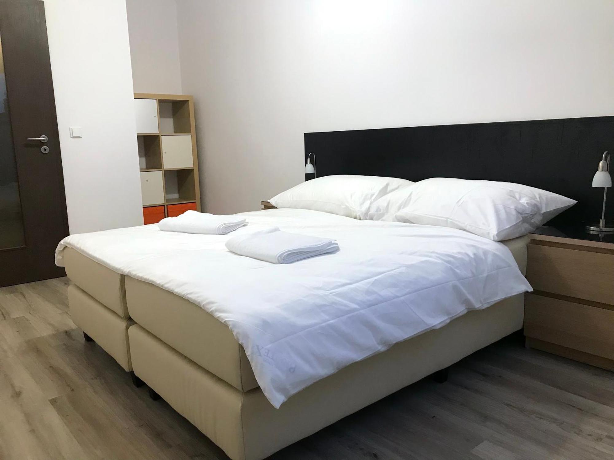 Valentine'S National Museum Apartments Praag Kamer foto